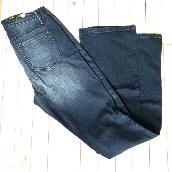 Khloe Kardahian Premium Denim. Dark Wash Curvy Slim Bootcut. Size 10 - Picture 3 of 11
